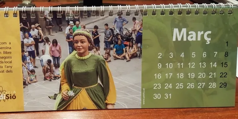 L'Associació Tradisió ven una tirada limitada de 200 calendaris del Seguici de Festa Major