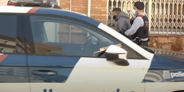 Els Mossos detenen tres homes a Torredembarra per l’atac al centre de menors el 18 de febrer