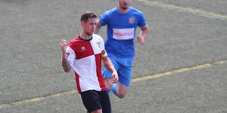 Kiki: “Aniria amb crosses o cadira de rodes si no deixava el futbol”