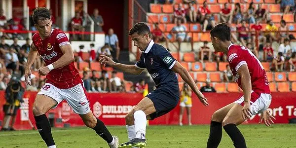 El Nàstic prepara la visita a la Nucia amb la missió de sumar els 3 punts en el primer desplaçament del curs