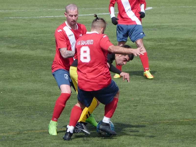 Partit de molta lluita en què va tornar a brillar Carlos Esteban