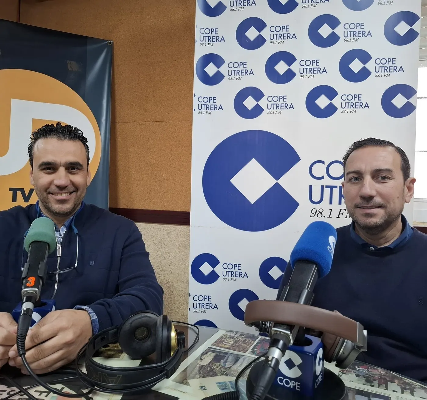 Jaime y Víctor Obando nos da los detalles del 60 aniversario de Obando en COPE Utrera (98.1FM)
