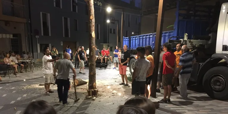 La Festa Major de Castellciutat estrena la nova plaça de l'Arbre