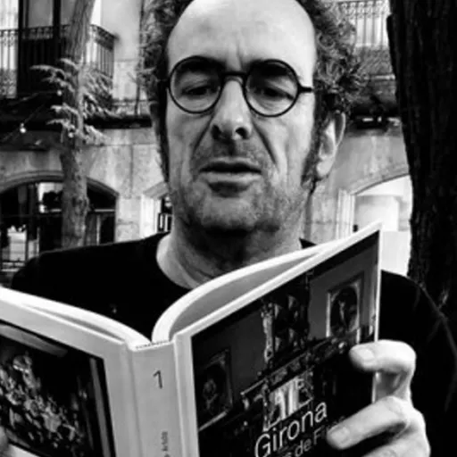 La cara oculta de la lluna entrevista Salvador Garcia Arbós