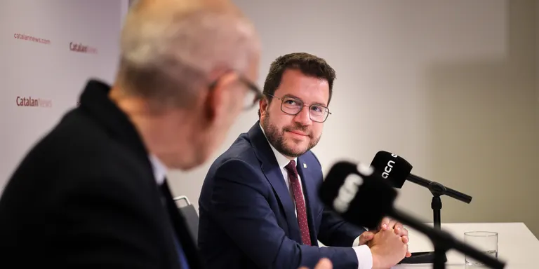 Aragonès creu que Puigdemont demostra "poca ambició", quan parla d'una possible investidura d'Illa