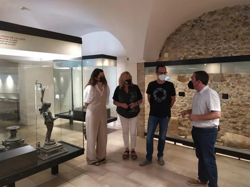 El Museu d’Història de Cambrils rep la visita del coordinador de Xarxes de Museus de la Generalitat