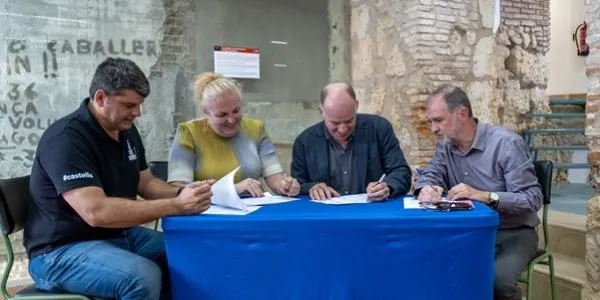 Tac12 i La Xarxa retransmetran les tres jornades del Concurs de Castells