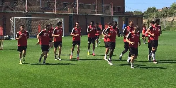 El Nàstic jugarà la promoció d’ascens a Primera contra l’Osasuna després d’empatar davant l’Alavés