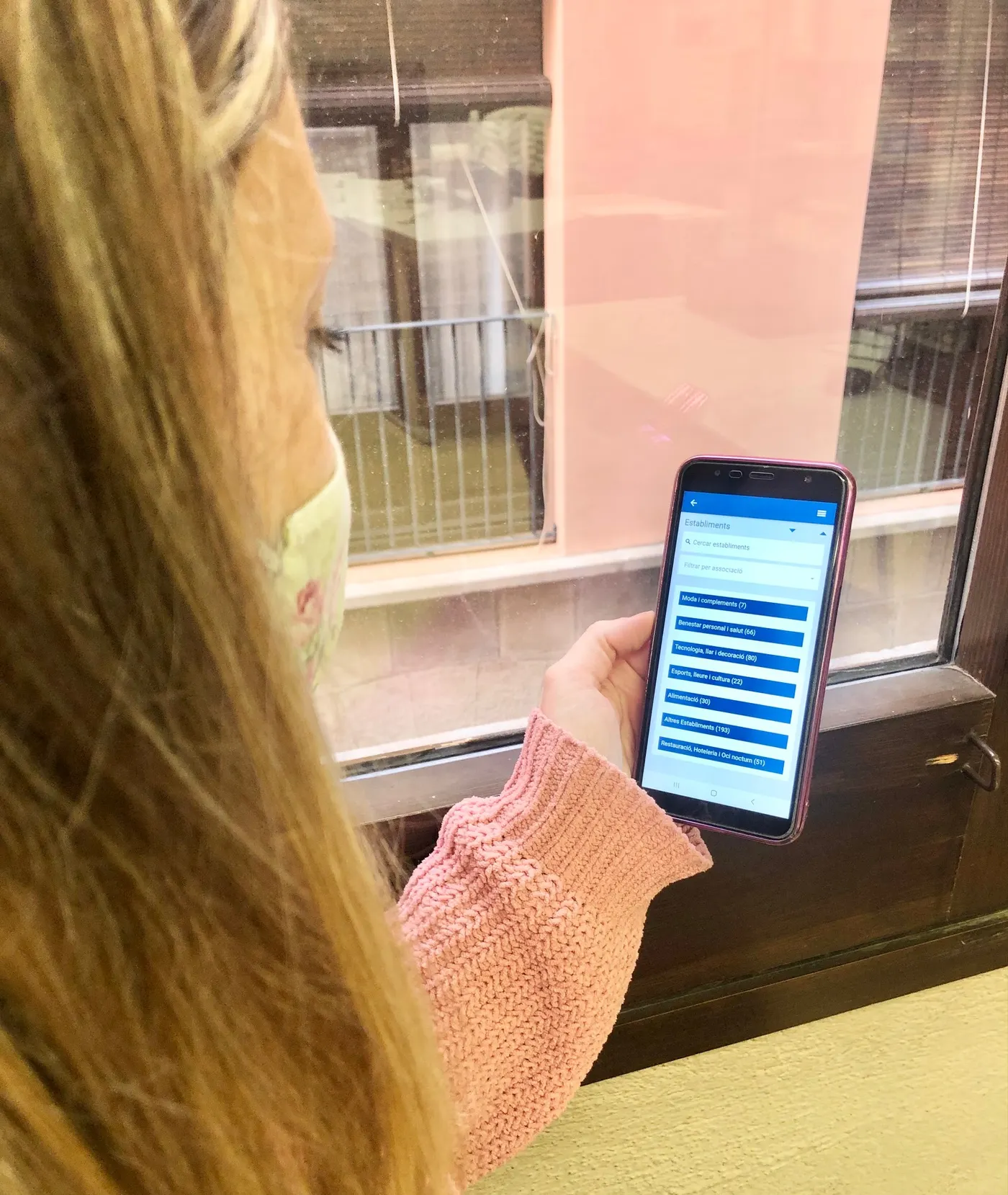 Crida per actualitzar la Guia de serveis de Solsona i comarca, que només serà en format digital
