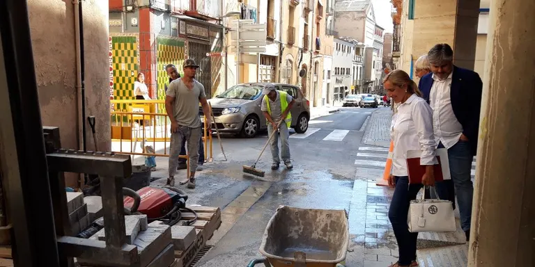 Recta final de les obres al carrer Jacint Verdaguer