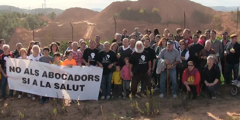 'Rubí sense abocadors' manté que “per complir la normativa s'ha de tancar Can Carreras”