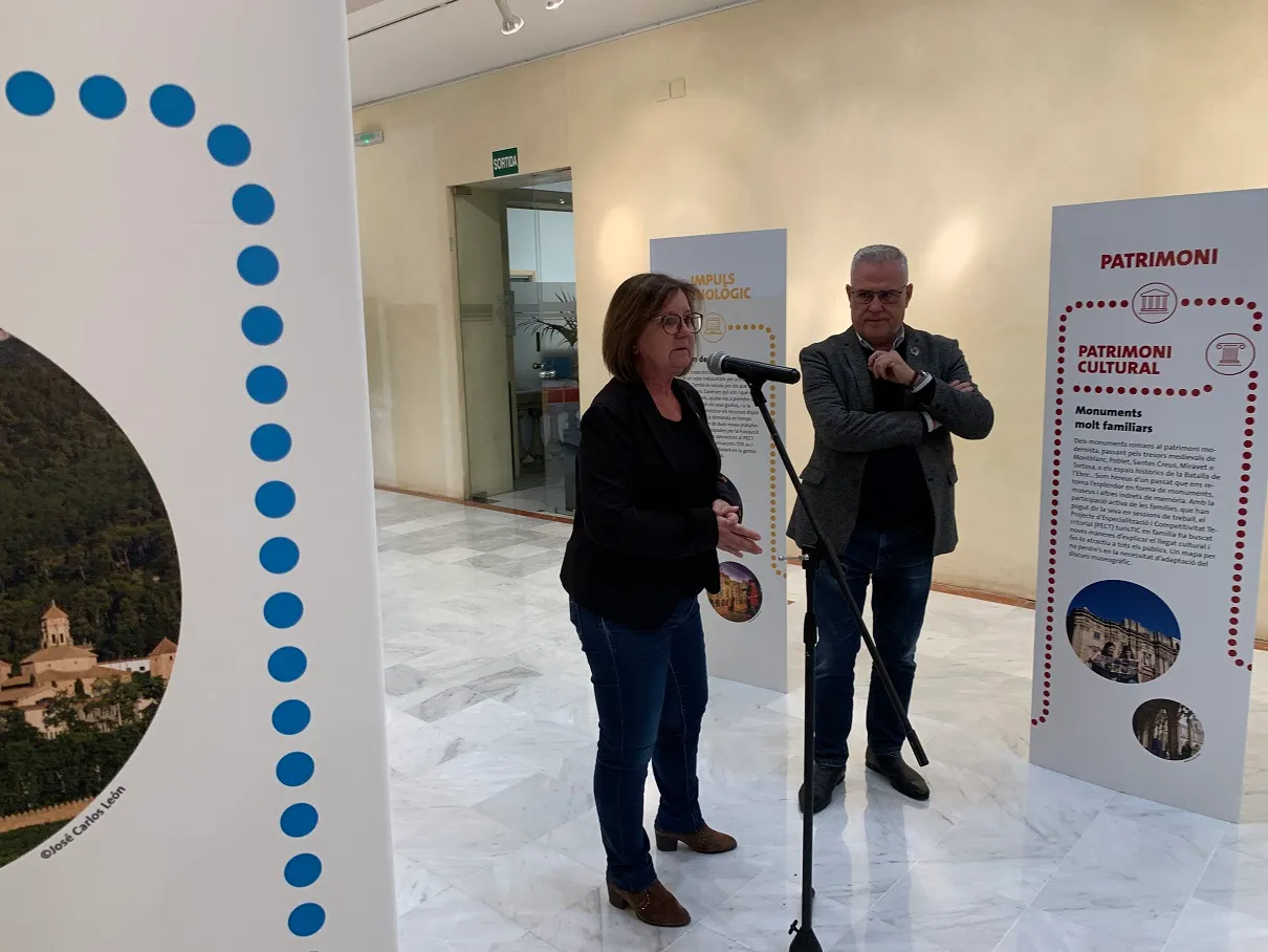Una exposició repassa l’impacte del projecte per potenciar el turisme familiar a la Costa Daurada