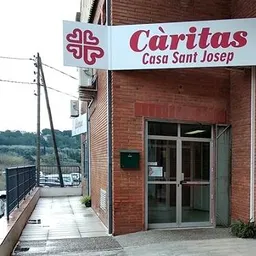 Entrevista als voluntaris del repartiment d'aliments de Càritas - episode art