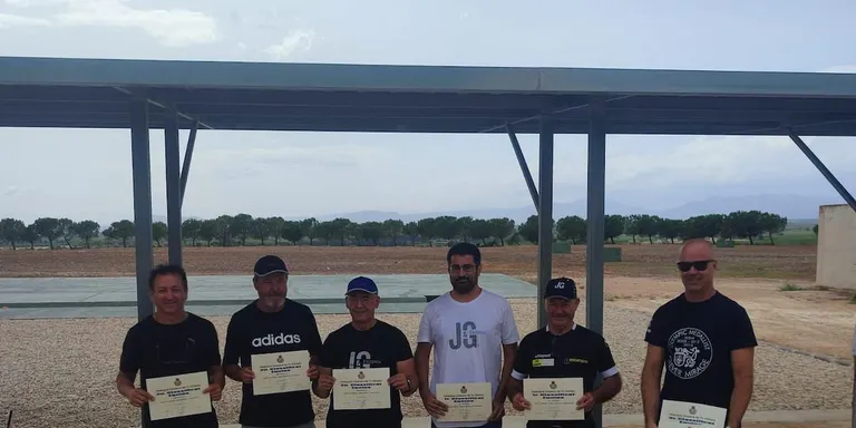 Els tiradors Ruiz Nat i Ruiz Pérez pugen al podi a la Copa President de FU