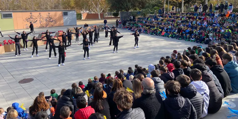 El Parc del Pinaret acull l’acte organitzat pel Col·legi Vidal i Barraquer per a la Marató de TV3