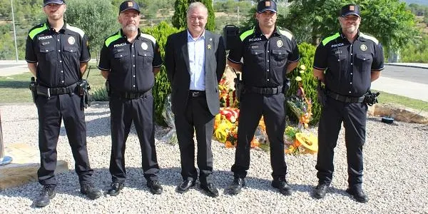La Policia Local de Creixell estrena uniforme per la Diada de l’Onze de Setembre
