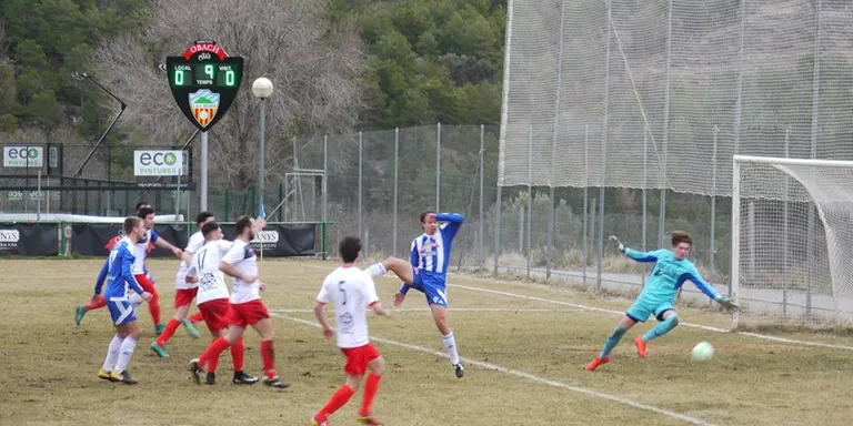Valuosos triomfs del CF Organyà a Artesa (1-2) i de l'Oliana amb el Butsènit (1-0)