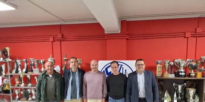 Víctor Neila deixa la banqueta del CB Valls