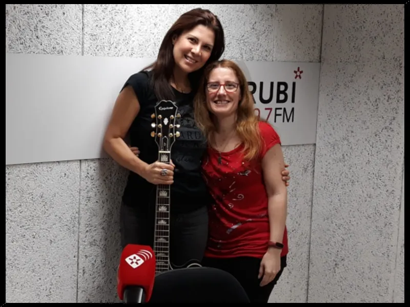 ELENA LEY presenta '... an So On'