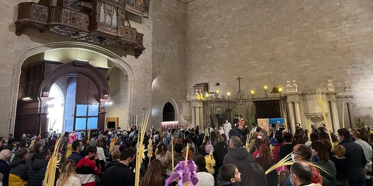 Les dades covid al municipi segueixen a l'alça, tot i que Catalunya ha eliminat avui el confinament comarcal