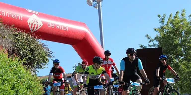 Aires de joventut per a una BTT Volta a Rubí exitosa
