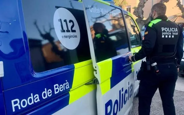 La Policia Local de Roda de Berà deté dos individus per furt