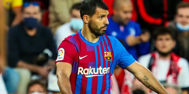 Kun Agüero podria no tornar a competir