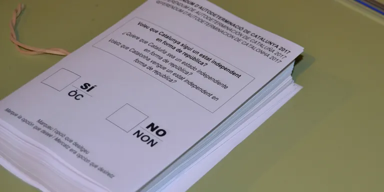 Els portaveus polítics pinedencs valoren l'1-O