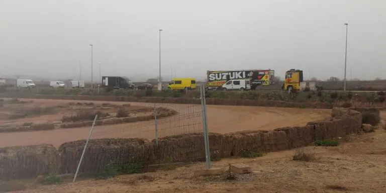 Pilots de diferents països preparen al circuït de Dirt Track d'Agramunt el Superprestigio 2017