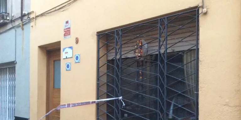 Ingressa en un centre de menors el jove acusat de matar la seva mare