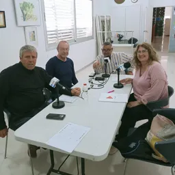 La Torre camina 24 Abril 2023 - episode art