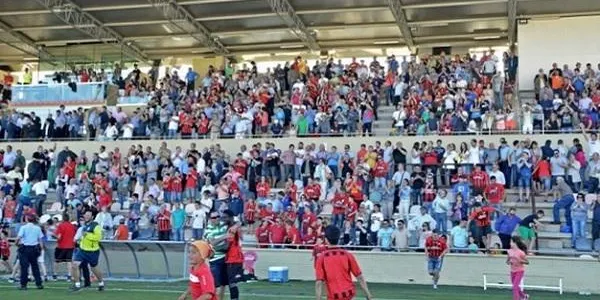 El CF Reus viu diumenge la tornada de l’eliminatòria d’ascens a Segona A contra el Racing de Ferrol