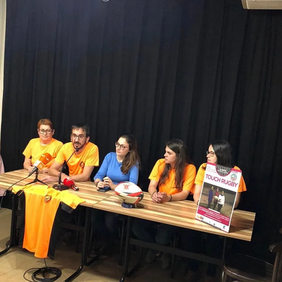 L'equip de Touch Rugby concreta la seva proposta de promoció de l'esport femení