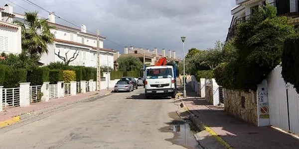 La renovació de l’enllumenat del carrer Santa Marta estarà enllestida abans de Sant Joan