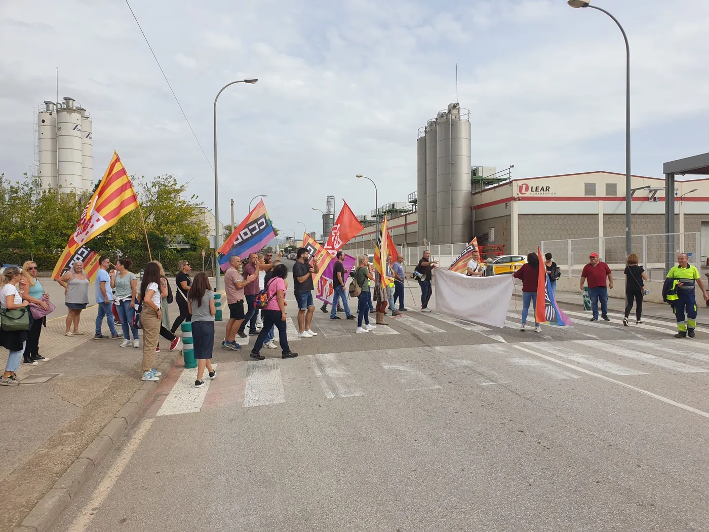 Segueixen les mobilitzacions a Lear Valls