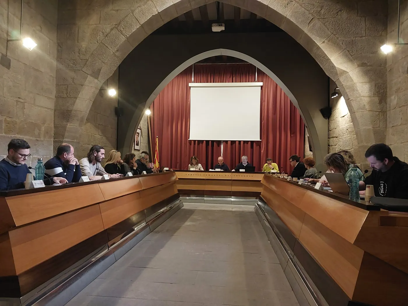 L'oposició al Consell Comarcal acusa el govern de "deixadesa" al Centre Sanitari mentre es fa efectiu el traspàs al CatSalut