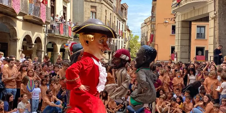 L'Aplec Independentista al Castellvell, l'acte institucional de la Diada i el concert dels Catarres són els protagonistes d'avui de la Festa Major