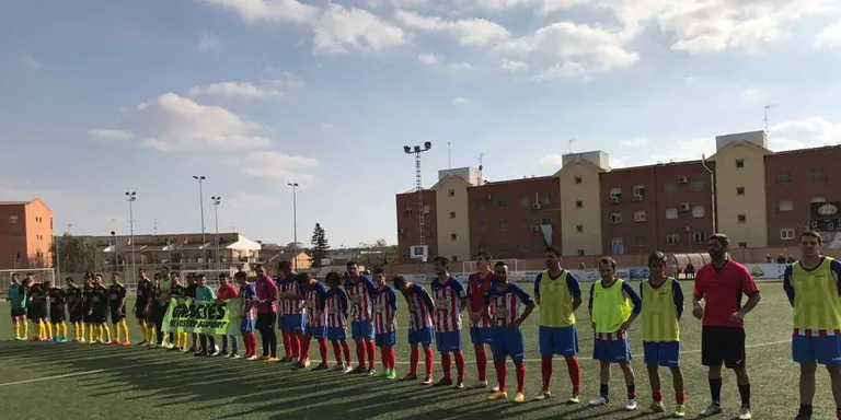 Partit amb dues cares per l'amateur, que es manté invicte
