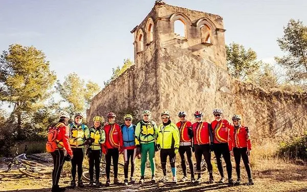El grup de muntanya de la Penya Ciclista d’Altafulla recorre els voltants del municipi en una nova sortida de diumenge
