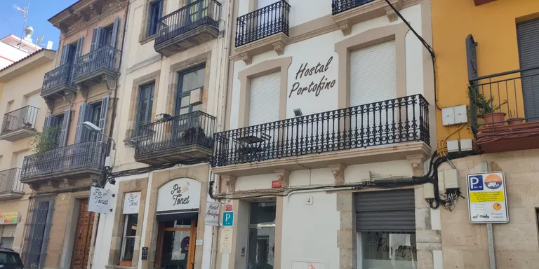 Els hotels i hostals d’Arenys confien en reserves d’última hora per aquesta Setmana Santa