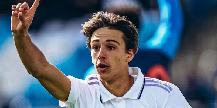 Pol Fortuny torna a jugar amb el juvenil del Reial Madrid 10 mesos després