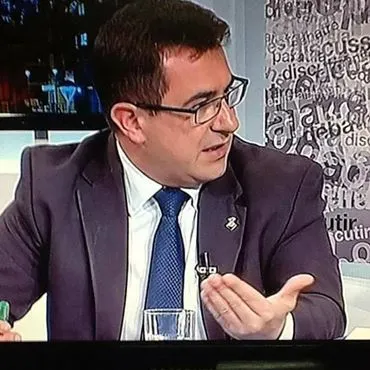 Els militants del PP voten les primàries per escollir la presidència del partit