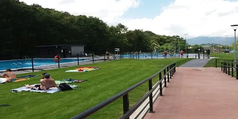 MÁS DE 7.200 PERSONAS HAN VISITADO LAS PISCINAS SAN MARCIAL TXINGUDI