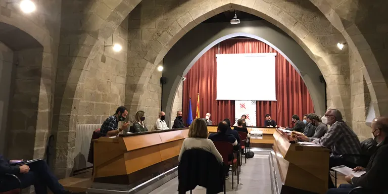 Les inversions i les partides pels efectes de la Covid-19 fan créixer el pressupost del Consell Comarcal pel 2021 un 46%