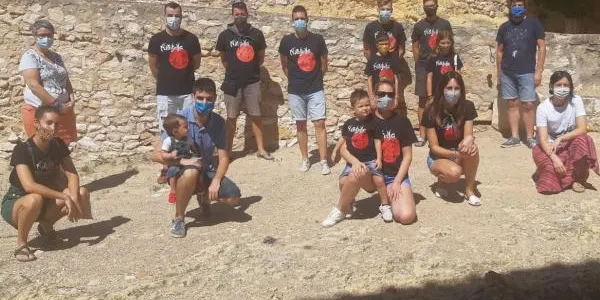Els coets d'esclat de Festa Major i el repic de campanes donen el tret de sortida a "La Petita" d'Altafulla
