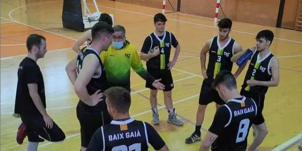 El Sub21 masculí del BBG encaixa la primera derrota a la pista del Bàsquet l’Arboç (61-60)