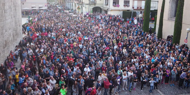 1-O | Més de 7.600 alturgellencs voten en el referèndum d'independència enfront la pressió de l'Estat espanyol