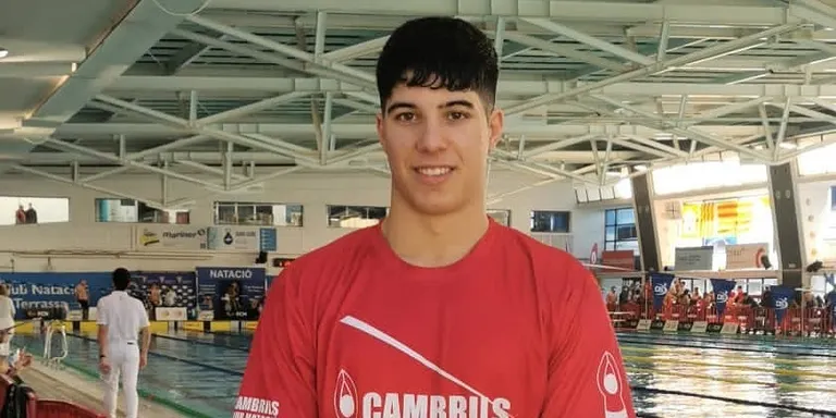 El nedador Adrià Espinosa participa a l’Open Internacional Catalunya