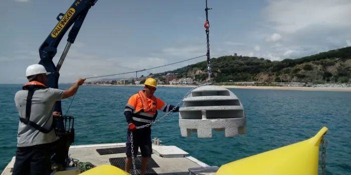 L’empresa encarregada de l’abalisament de les platges d’Arenys, farà avui una xerrada on explicarà què hi ha sota l’aigua de la costa de la nostra vila