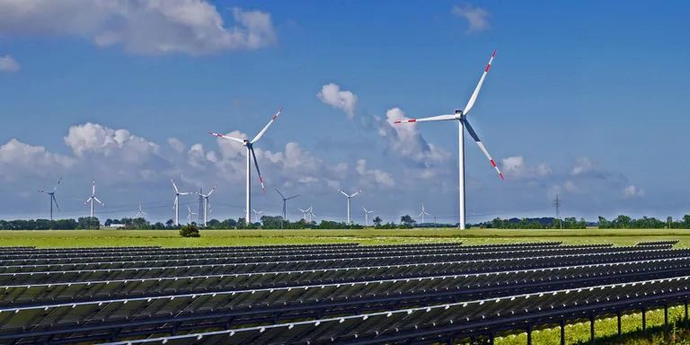 El Solsonès haurà de contribuir a la transició energètica amb 1.750 megawatts d'energia solar i 1.070 d'eòlica